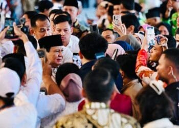 Presiden Prabowo Salat Idulfitri di Masjid Istiqlal: Momen Kebersamaan Penuh Makna di Pagi Hari Raya