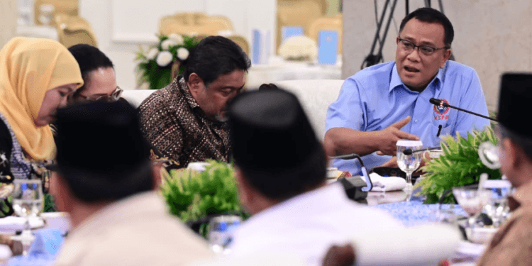 Buruh Solid Dukung Presiden Prabowo Subianto pada pertemuan di Istana Negara, Jakarta, Senin (01/09/2025).(Presidenri)