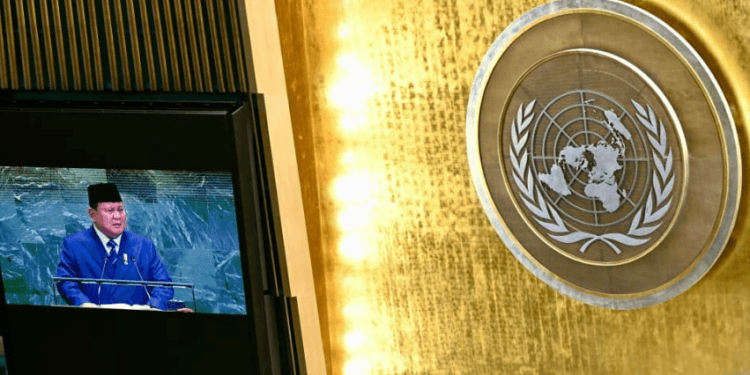 Presiden Prabowo Subianto menyampaikan pidato pada Sidang Majelis Umum ke-80 PBB di New York, Amerika Serikat, Selasa (23/09/2025) waktu setempat.(Presidenri)