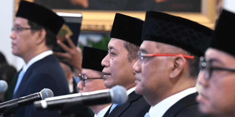 Wajah-wajah menteri baru yang dilantik Presiden Prabowo Subianto untuk sisa masa jabatan 2024-2029 di Istana Negara, Jakarta, Senin (08/09/2025).(Presidenri)