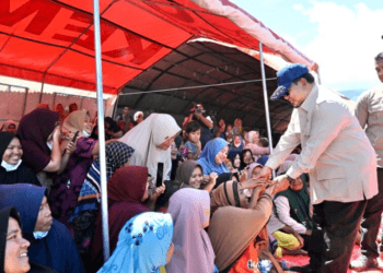 Presiden Prabowo Tinjau  Posko Pengungsian dan Jembatan Putus: Pastikan Pemulihan Infrastruktur dan Dukungan Penuh bagi Warga Aceh Tenggara