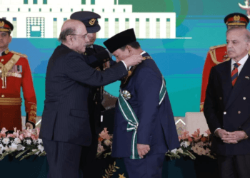 Presiden Prabowo Dianugerahkan Penghargaan Tertinggi Pakistan: Simbol Kepercayaan dan Kemitraan Baru!