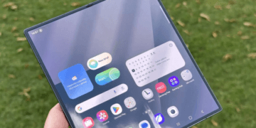 Samsung Buat Kejutan dengan Mempersiapkan Kehadiran Galaxy Z Fold Baru di Luar Fold8!