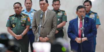 Rapat Tertutup Komisi I DPR: Menteri Pertahanan dan Panglima TNI Paparkan Arah Baru Pertahanan Nasional