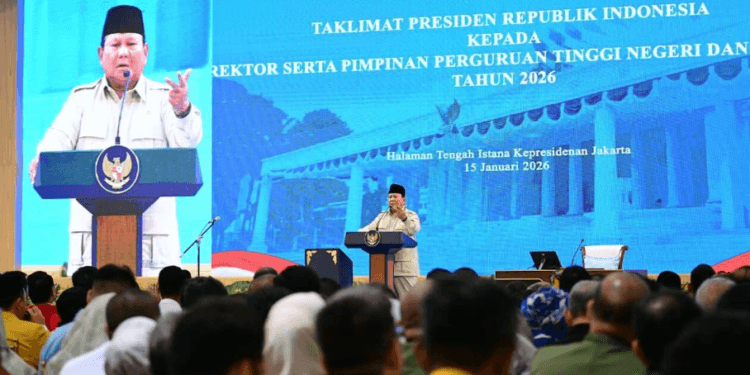 Presiden Prabowo Subianto menggelar Taklimat Presiden Republik Indonesia dengan Rektor serta Pimpinan Perguruan Tinggi Negeri dan Swasta Tahun 2026, pada Kamis, 15 Januari 2026.(Presidenri)