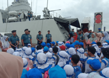 KRI Halasan-630 Disulap Jadi Laboratorium Laut Mini, Tanamkan Nasionalisme Sejak Usia Dini