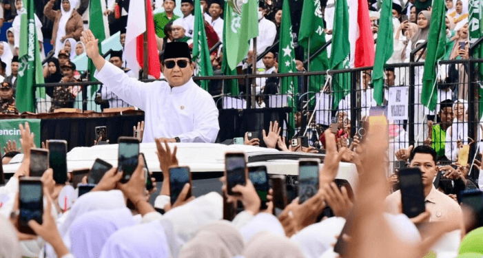 Presiden Prabowo Subianto menghadiri Mujahadah Kubro Satu Abad NU, pada Minggu, 8 Februari 2026, yang digelar di Stadion Gajayana, Kota Malang, Provinsi Jawa Timur.(Presidenri)