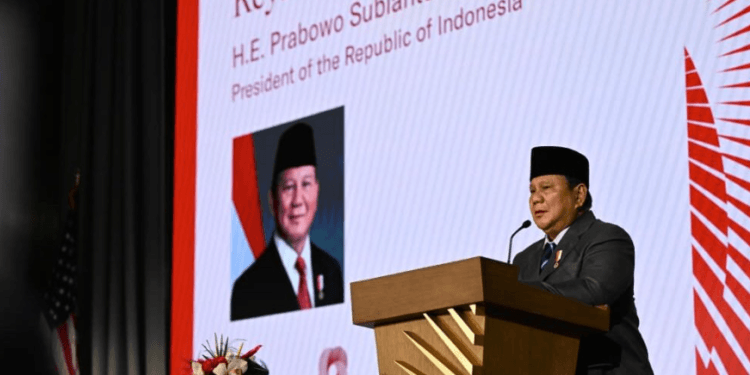 Presiden RI Prabowo Subianto menyampaikan sambutannya pada Gala Iftar Dinner Business Summit di U.S. Chamber of Commerce, Washington DC, pada Rabu, 18 Februari 2026.(Presidenri)