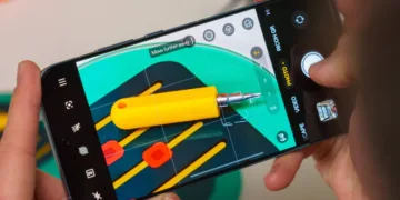 Apple Siap Guncang Industri Laptop: MacBook Pro Layar Sentuh Menuju Era Baru Komputasi