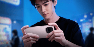 iQOO Z11: Layar Gaming 165Hz dan Baterai Raksasa 9020mAh Jadi Senjata Baru di Pasar Smartphone