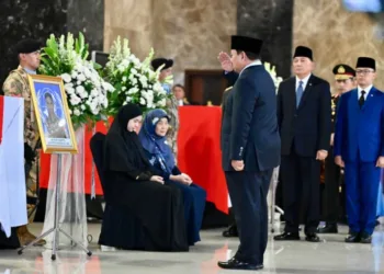 Presiden Prabowo Beri Penghormatan Terakhir untuk Tiga Pahlawan Perdamaian Dunia yang Gugur di Lebanon