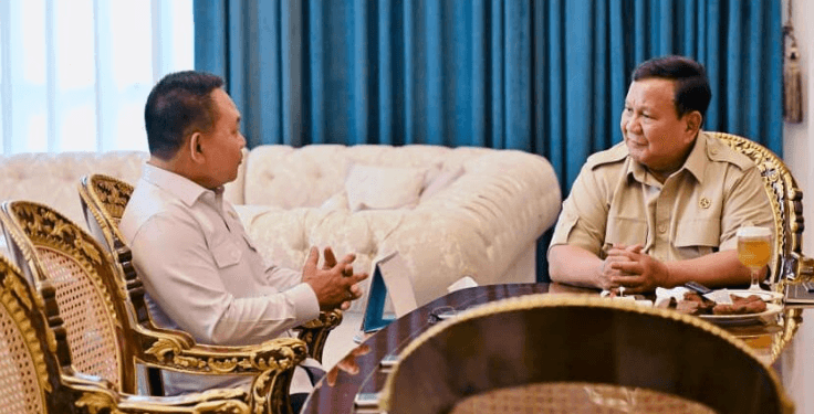 Presiden Prabowo Subianto menerima Penasihat Khusus Presiden Bidang Pertahanan Nasional Jenderal TNI (Purn) Dudung Abdurachman di Istana Merdeka, Jakarta, pada Selasa, 21 April 2026.(Presidenri)