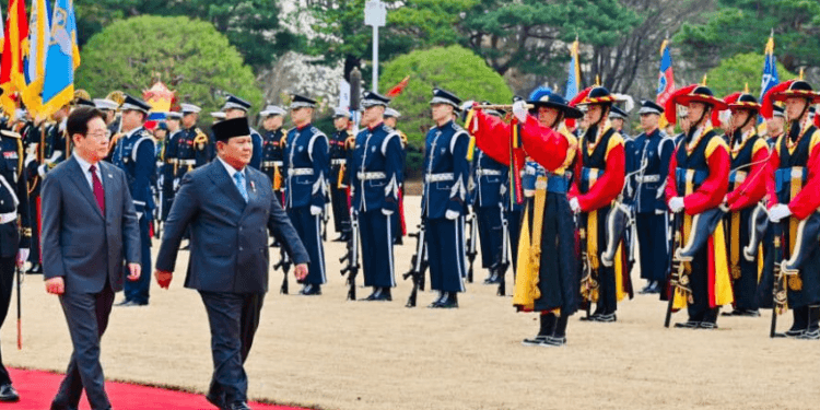 Presiden RI Prabowo Subianto disambut dengan upacara kenegaraan oleh Presiden Republik Korea Lee Jae Myung di Istana Kepresidenan Republik Korea, Cheong Wa Dae (Blue House), pada Rabu, 1 April 2026.(Presidenri)