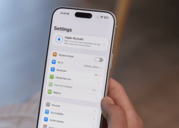 Apple Bakal Guncang iPhone! iOS 27 Dikabarkan Akan Dukung Google Cast dan Ubah Cara Streaming Selamanya