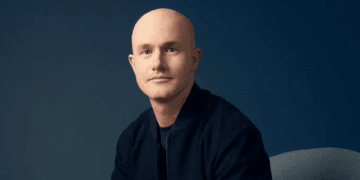 Coinbase Pangkas 14% Karyawan Demi AI! CEO Singkirkan ‘Manajer Murni’ dan Ubah Total Budaya Kerja Perusahaan
