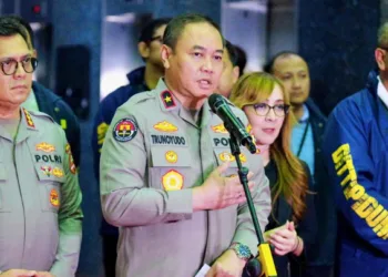 Bareskrim Gerebek Judi Online Internasional di Jakarta Barat, 321 WNA Ditangkap dan Puluhan Situs Disita