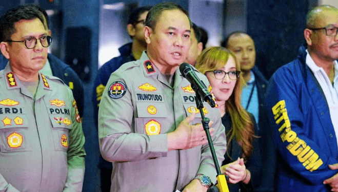 Karopenmas Divhumas Polri Brigjen Pol. Trunoyudo Wisnu Andiko memberi keterangan pers.(Humas Polri)
