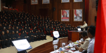Seskab Teddy: Prabowo Siapkan Calon Bos BUMN Masa Depan, 400 Peserta Digembleng dalam Program Khusus di Hambalang