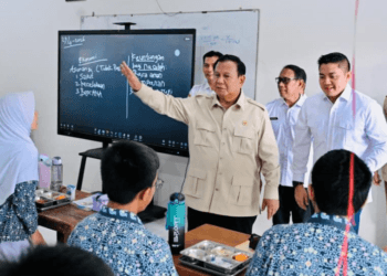 Presiden Prabowo Subianto Sebut Pendidikan Kunci Kebangkitan, Generasi Muda Harus Siap Hadapi Guncangan Teknologi