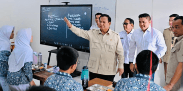 Presiden Prabowo Subianto Sebut Pendidikan Kunci Kebangkitan, Generasi Muda Harus Siap Hadapi Guncangan Teknologi