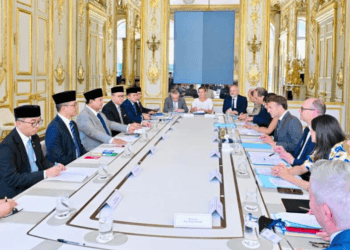 Prabowo dan Macron Perkuat Aliansi Strategis di Paris, Pertahanan hingga IEU-CEPA Jadi Fokus Utama