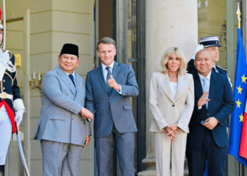 Presiden Prabowo Disambut Macron dan Dikawal 146 Pasukan Berkuda: Hubungan Indonesia-Prancis Makin Strategis