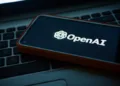 OpenAI Gandeng Samsung dalam Kesepakatan Raksasa, ChatGPT Kini Dipakai Massal di Lingkungan Perusahaan
