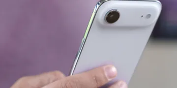 Apple Rilis iOS 26.5.1 dan macOS 26.5.1, Atasi Bug yang Bisa Menghambat Pengisian Daya iPhone