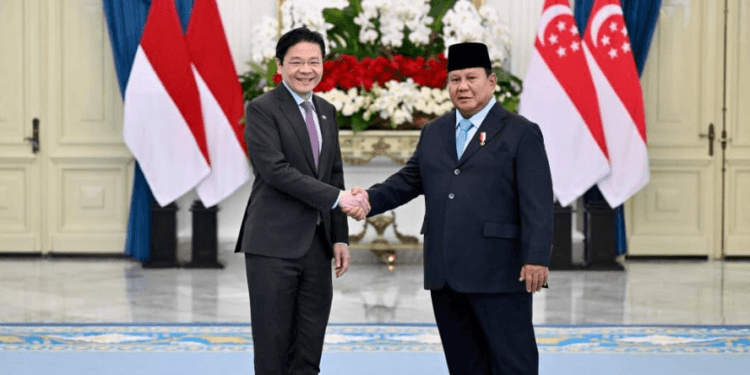 Presiden RI Prabowo Subianto menggelar pertemuan tahunan Leaders’ Retreat dengan Perdana Menteri (PM) Singapura Lawrence Wong pada Senin, 6 Juli 2026, di Istana Merdeka, Jakarta.(Presidenri)