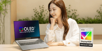 Samsung Perkenalkan Layar OLED Laptop Paling Canggih: Tembus Kecerahan 1.600 Nits