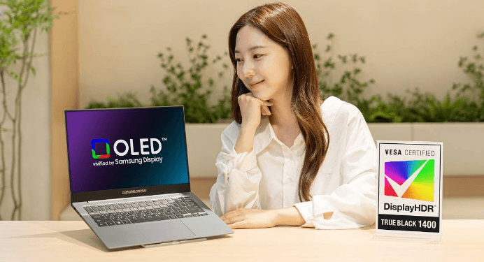 Samsung Perkenalkan Layar OLED Laptop.(gsm)