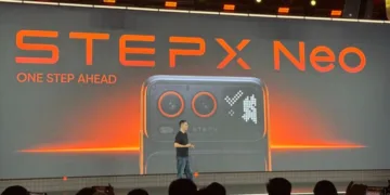 Perusahaan AI China Bikin Kejutan: Klaim Lahirkan Ponsel AI Agent Pertama di Dunia