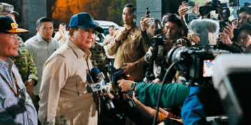 Presiden Prabowo Bergerak Cepat Tangani Karhutla, Dari Ruang Rapat Langsung Turun ke Lahan Terbakar