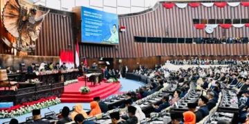 Presiden Prabowo Pacu Transformasi Layanan Dasar: 10 Ribu Puskesmas dan Sekolah Rusak Ditargetkan Tuntas