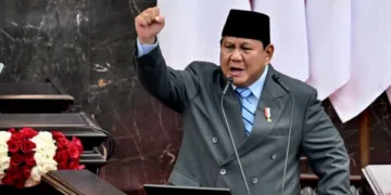 Siapkan Pusat Finansial Internasional hingga Giant Sea Wall: Prabowo Ungkap Tiga Proyek Besar Transformasi Indonesia