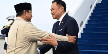 Prabowo Antar Langsung PM Thailand hingga Tangga Pesawat, Momen Hangat Penutup Kunjungan Resmi Perkuat Kemitraan Dua Negara