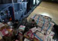 253 Ton Bantuan Dikirim ke NTT, Seskab Teddy: Pemerintah Percepat Distribusi untuk Warga Terdampak Bencana