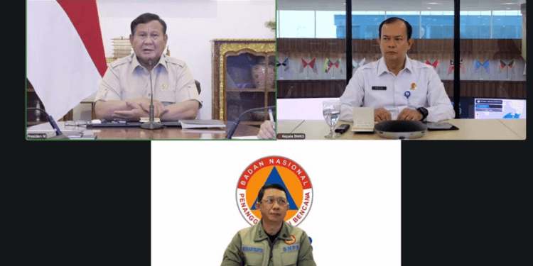 Presiden Prabowo Subianto menggelar rapat terbatas terkait penanganan bencana secara hybrid melalui konferensi video dari Istana Merdeka, Jakarta, pada Rabu, 23 September 2026.(Presidenri)