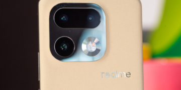 HP Realme dengan Kamera 200MP dan Baterai 8.700 mAh Bocor, OnePlus 16R Ikut Terseret