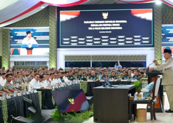 Presiden Prabowo Sampaikan Taklimat Kepada 800 Perwira Tinggi TNI-Polri Tentang Situasi dan Tantangan Bangsa