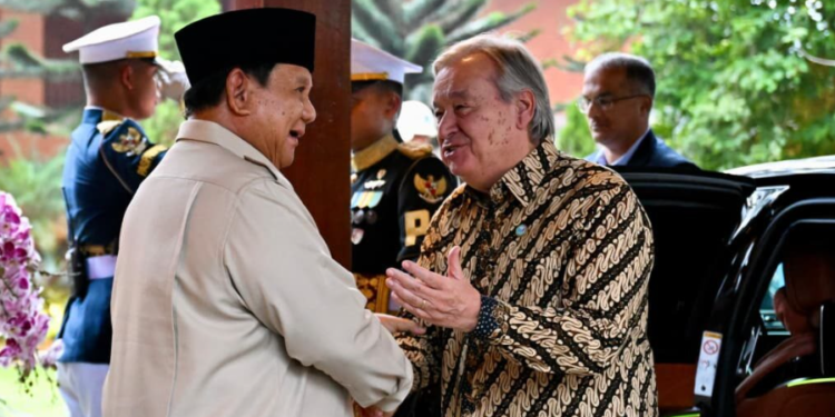 Presiden Prabowo Subianto menyambut kunjungan Sekjen PBB António Guterres di Hambalang, Minggu (18 Oktober 2026).(Presidenri)