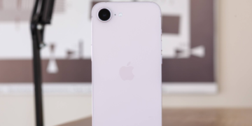 iPhone 18e Bakal Pakai Chip 2nm dan Kamera Selfie 24MP, Layar Masih 60Hz